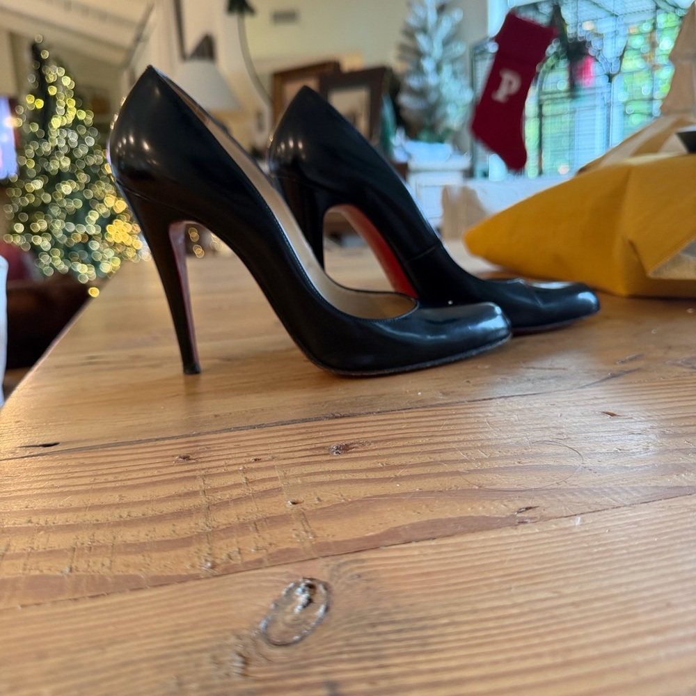 Black Stiletto Heels